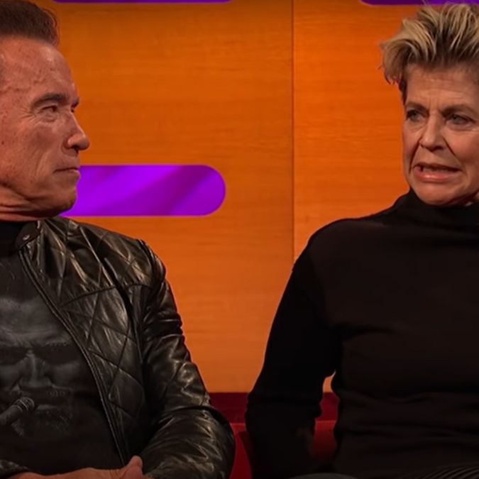 Arnold Schwarzenegger anuncia segunda temporada de <i>Fubar</i> e Linda Hamilton em <i>Stranger Things</i> no <i>Tudum</i>