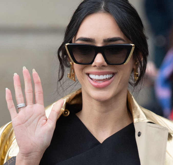 Após rumores de traição de Neymar Jr., Bruna Biancardi surge sorridente entre amigas