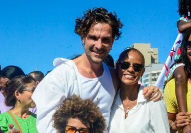 Aline Wirley revela planos de aumentar a família e se emociona ao falar de Igor Rickli: <i>- Sou muito grata e muito apaixonada</i>