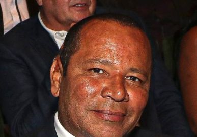Pai de Neymar Jr. recebe voz de prisão após desacato à autoridade