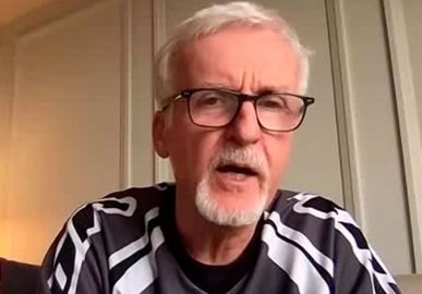 James Cameron, diretor de <i>Titanic</i>, revela que já sabia dias antes que o submersível havia implodido