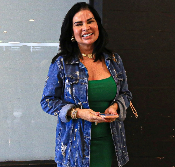 Solange Gomes simplesmente se revolta após Luiza Ambiel revelar possível segredo de Gugu Liberato
