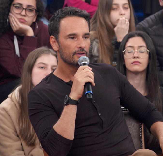 Rodrigo Santoro posta clique raro com a filha, Nina; confira