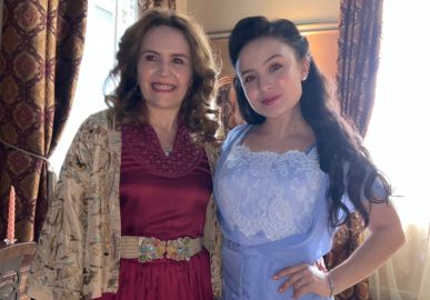 Após brigas com a mãe, Larissa Manoela faz declaração polêmica: <i>- Tenho uma nova família</i>