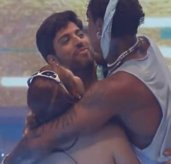 Dia de festa na Mansão com direito a mergulho na piscina! Veja o que rolou na madrugada em A Grande Conquista Mesmo curtindo, os participantes aproveitaram para falar sobre o jogo