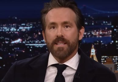 Ryan Reynolds movimenta <i>web</i> com clique do <i>set</i> de <i>Deadpool 3</i> com Hugh Jackman
