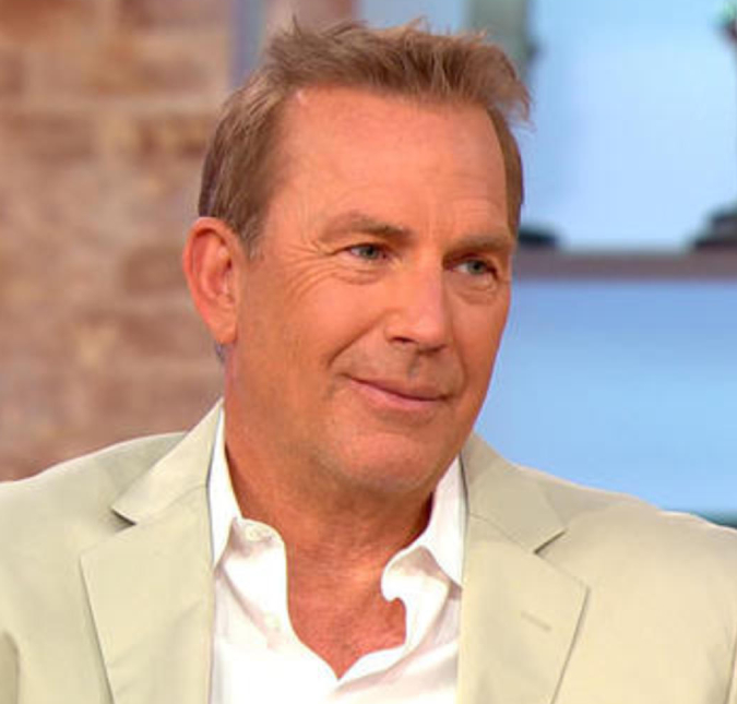 Kevin Costner estaria buscando vingança contra ex-esposa após divórcio: <i>- Ele quer humilhá-la</i>; diz jornal