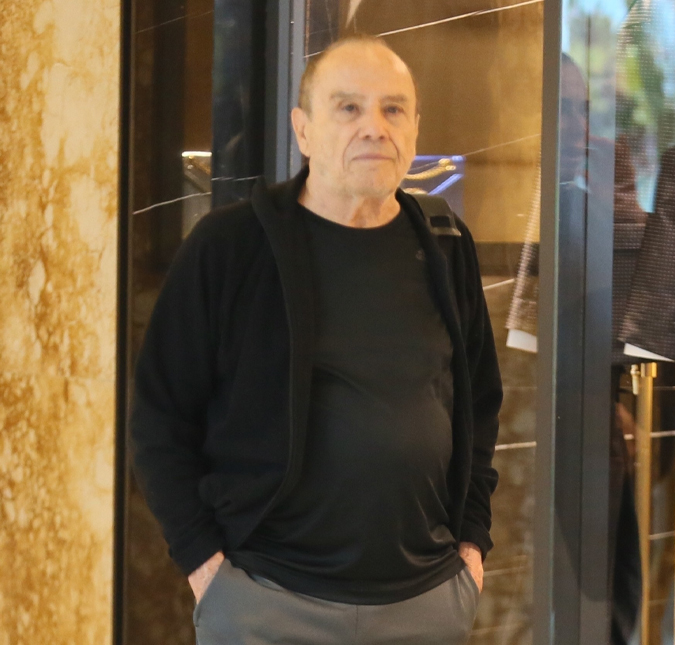 Stênio Garcia volta a se exercitar após internação: <i>Meu medo era de perder a autonomia e não conseguir fazer as coisas sozinho</i>