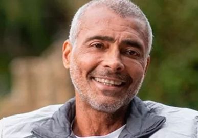 Internado com infecção intestinal, Romário apresenta melhora do quadro clínico