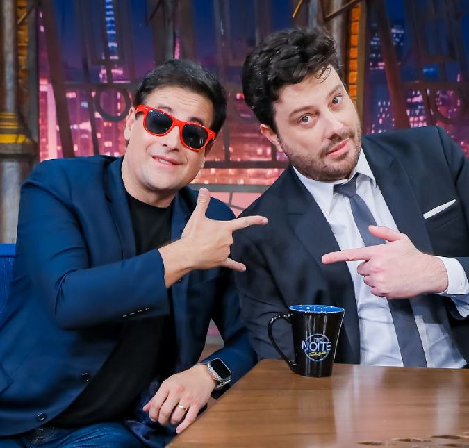 O humorista também confessou que Henri Castelli já participou do programa fantasiado