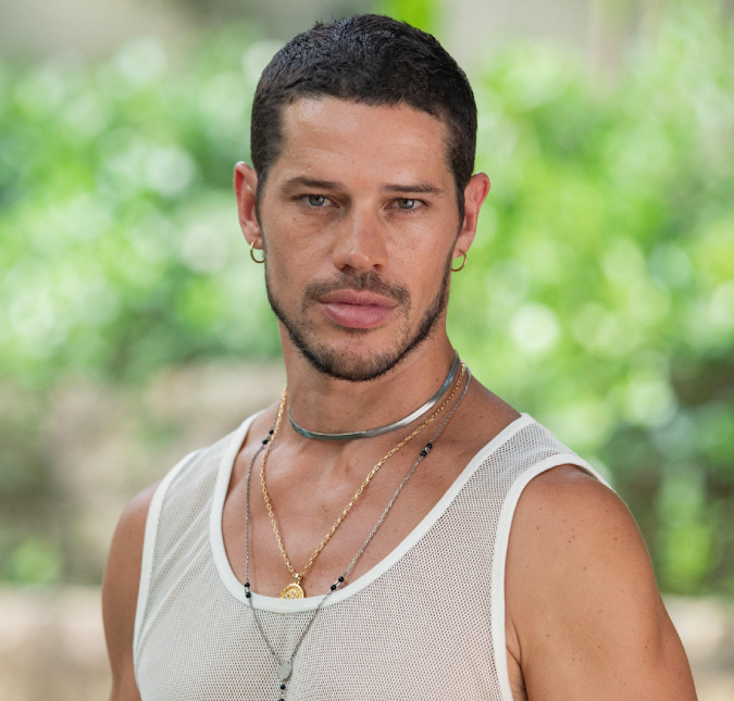 José Loreto e elenco de <I>Vai na Fé</i> caem em roda de samba, veja!