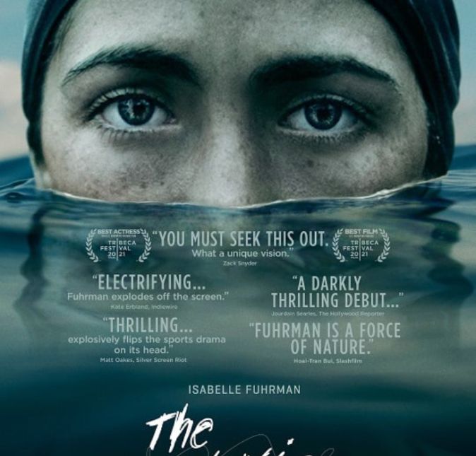 Disponível no HBO Max, o filme A Novata, de 2021, Alex Dall, papel de Isabelle Fuhrman, entra para o time de remo de sua faculdade. Mas tudo entra em colapso quando ela fica competitiva demais e até se machuca para estar entre as melhores.