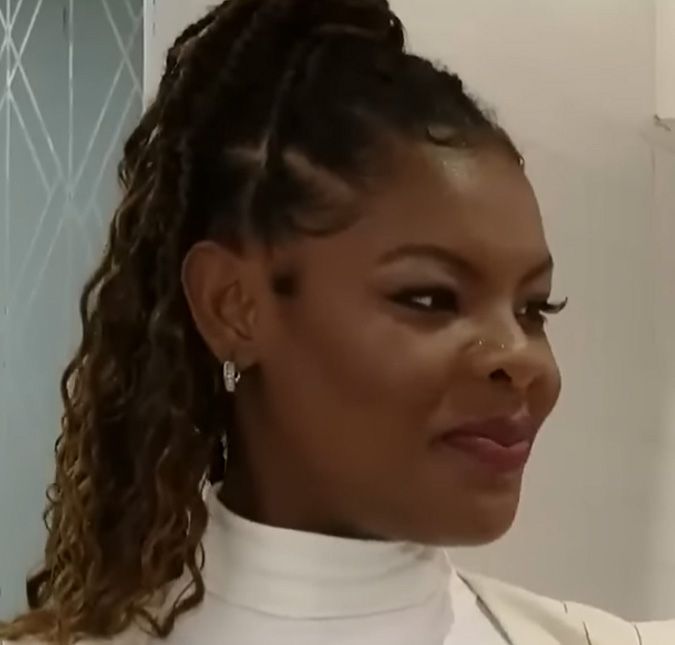 Suelen Gervásio teria destruído estúdio de produtor que pode ser pai da sua filha, diz colunista Matuto publicou um vídeo e mostrou a situação que ficou o estádio após a invasão