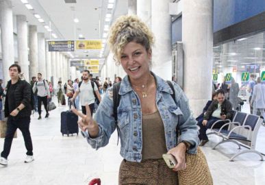 Bárbara Borges revela que ainda mantém contato com Marlene Mattos: <i>- Conheci um lado coração dela</i>