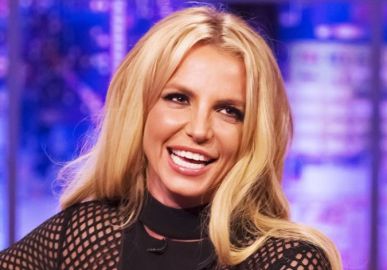 Após lançamento de música nova, Britney Spears desativa conta nas redes sociais