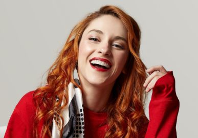 Gabriella Di Grecco se inspira em Miguel Falabella para se aventurar no mundo artístico: <i>- É lindo vê-lo trabalhar</i>