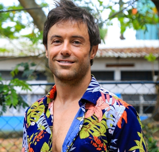 Kayky Brito se prontifica a pagar condução de fã para uma entrevista de emprego