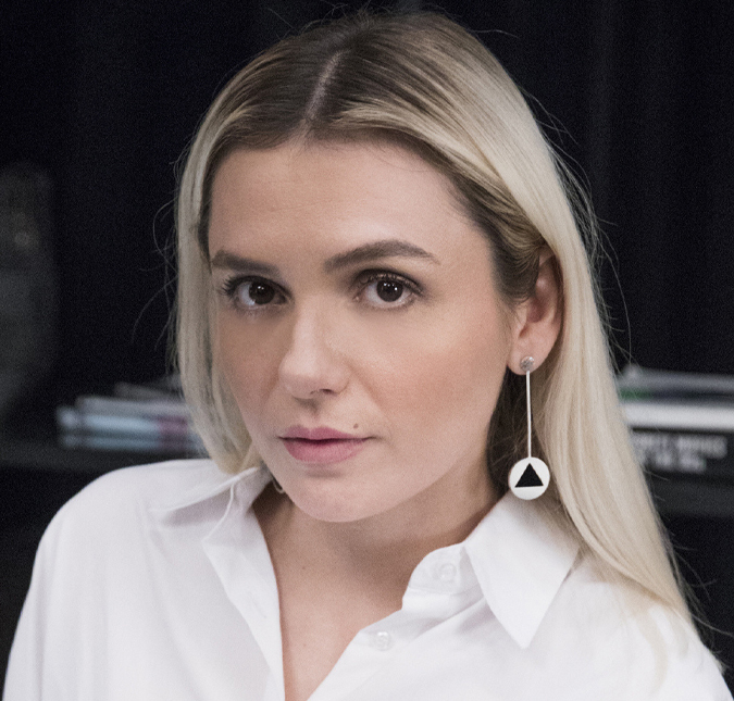Monica Iozzi deixa elenco de <i>Elas por elas</i> por questões de saúde: <i>Impede que eu me doe 100% ao trabalho</i>