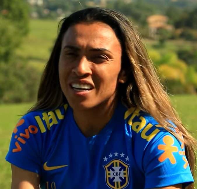 Marta é ovacionada ao entrar em campo durante a Copa do Mundo feminina, saiba mais!