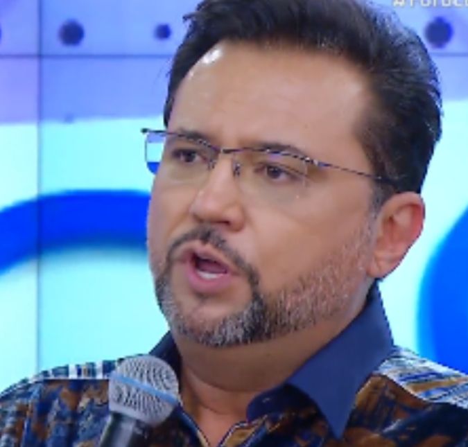 Geraldo Luís ganha homenagem de programa e reencontra velho amigo; veja O apresentador relembrou de alguns momentos da carreira