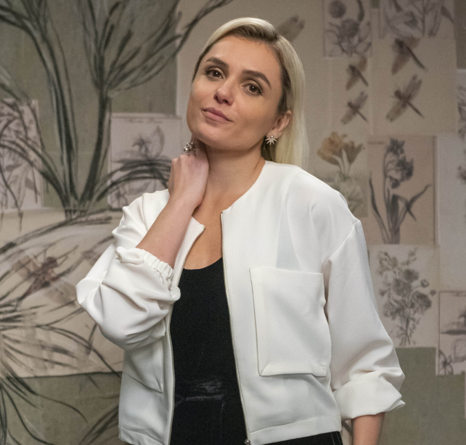 Monica Iozzi dá mais detalhes de doença que a tirou da novela <I>Elas Por Elas: - Fiquei bem assustada</I>