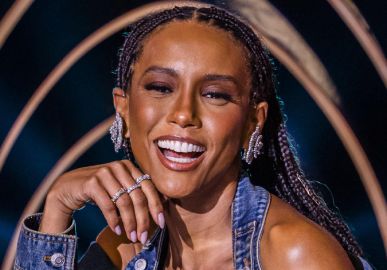 Taís Araújo aparece com Ivete Sangalo após passar por cirurgia de emergência
