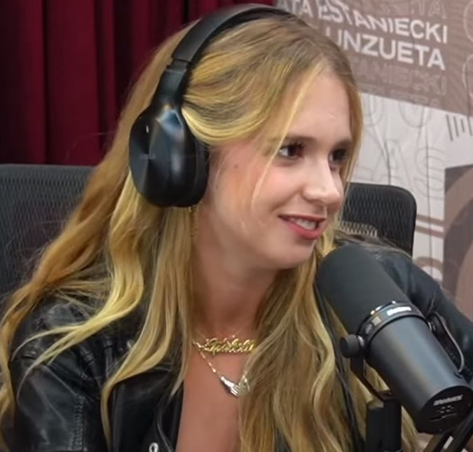 Isa Scherer ironiza comentários de suposta preferência entre os filhos: Enquanto vocês falam mal eu vou malhar minha bunda A chef confessou que viajou na escolha das fotos, mas optou por não mudar a publicação de Dia dos Pais