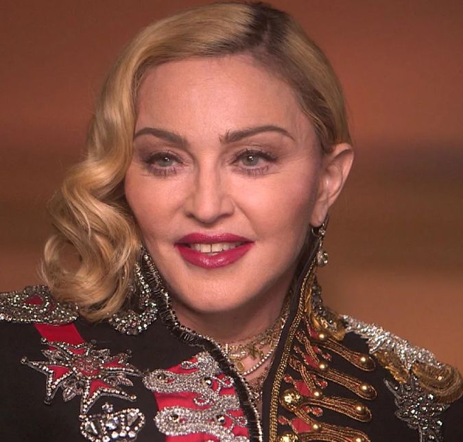 Depois de se recuperar de infecção bacteriana, Madonna anuncia novas datas de turnê A cantora parece pronta para voltar aos palcos