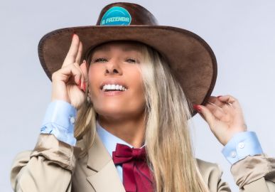 Adriane Galisteu revela nas redes sociais uma curiosidade de seu corpo