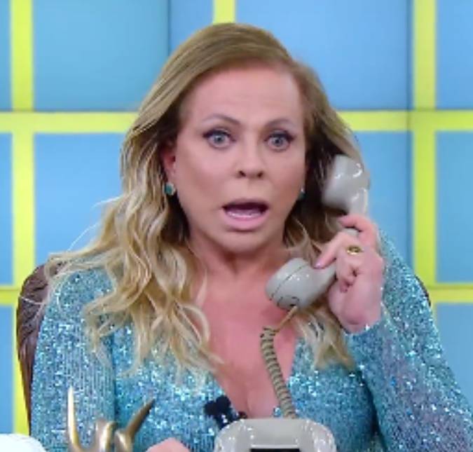 Christina Rocha se emociona e chora após receber ligação da filha; veja