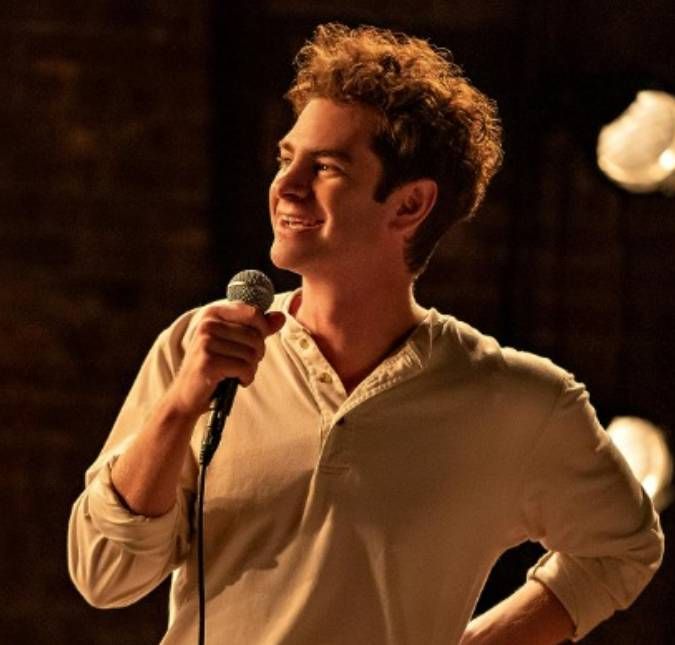 Andrew Garfield, Johnny Depp, Hugh Jackman… Confira alguns artistas que já atuaram em filmes musicais e você não sabia Essas celebridades provaram que tem gogó