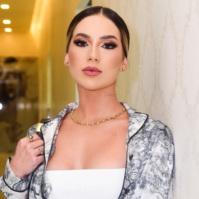 Virginia Fonseca passa 12 horas em salão e muda cor de cabelo: <i>Por essa vocês não esperavam</i>