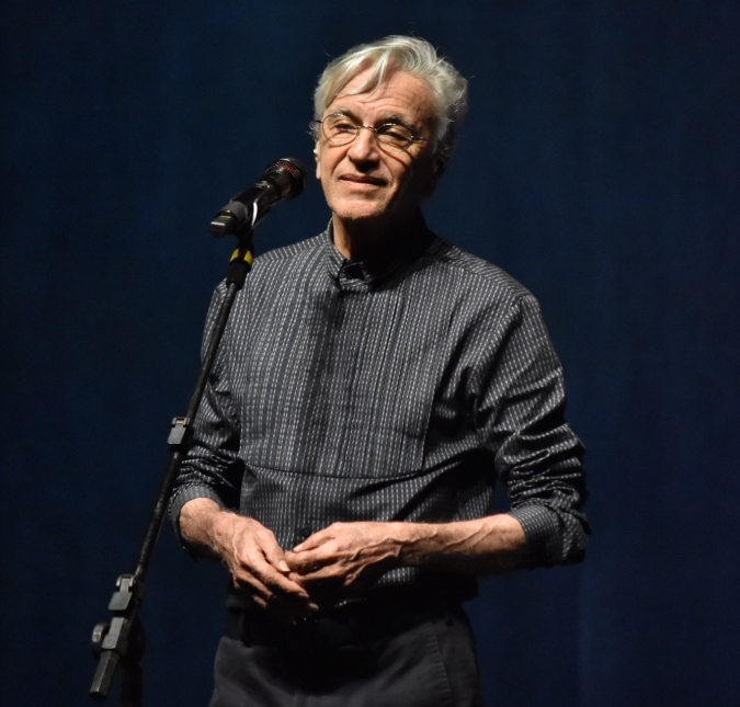 Após susto com saúde, Caetano Veloso revela que está bem melhor e se recuperando a cada dia