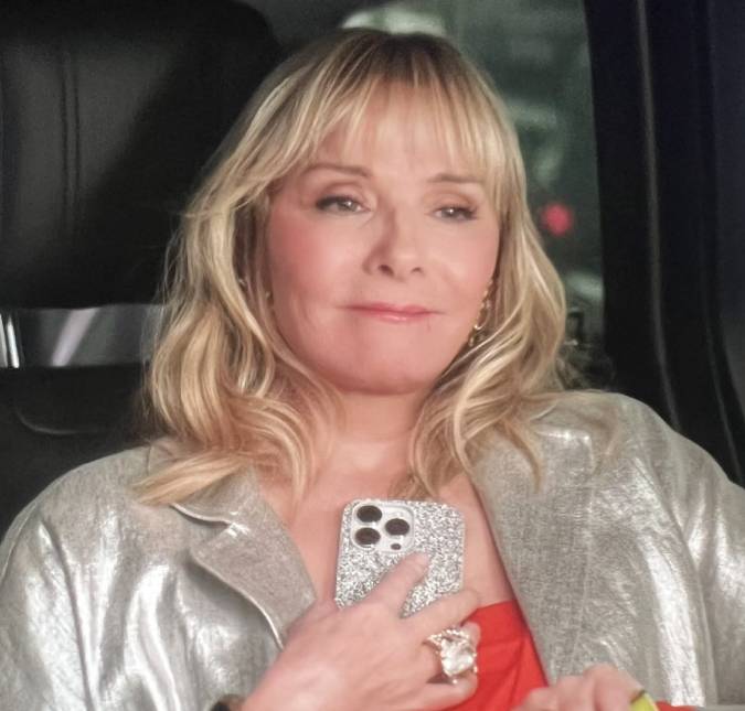 Kim Cattrall leva internautas à loucura ao fazer participação especial em <I>And Just Like That</i>