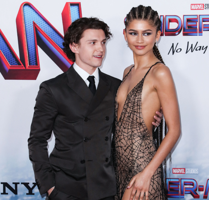 Zendaya revela motivo de não expor seu namoro com Tom Holland