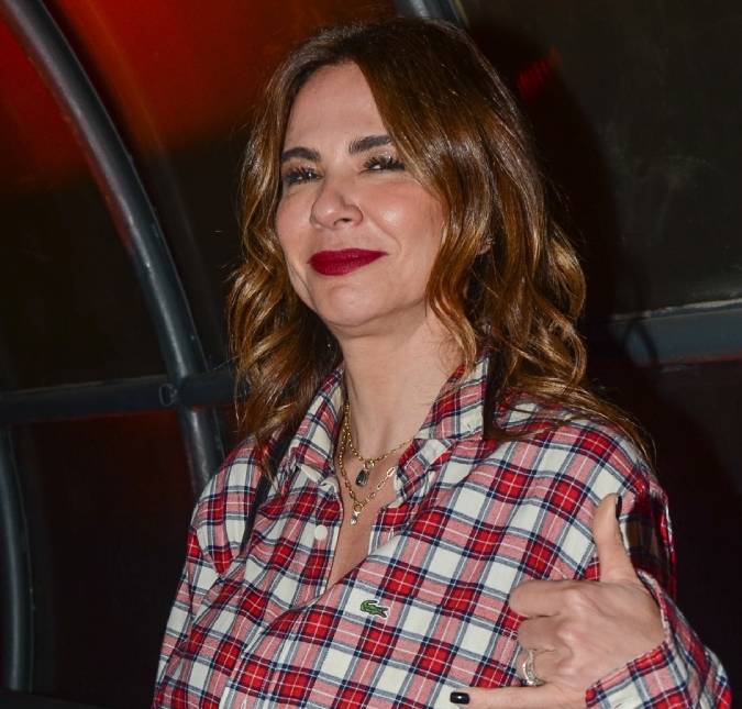 Luciana Gimenez volta para os Estados Unidos após acidente e faz desabafo: <i>Onde tive uma das maiores tristezas</i>