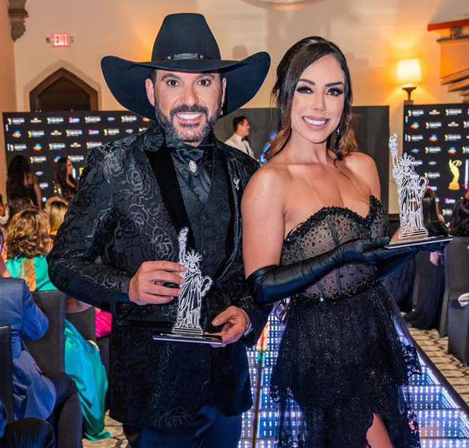 Deia Cypri e sertanejo Edson são premiados no <i>Portuguese Brazilian Awards</i>: <i>- Emocionados e muito honrados</i>