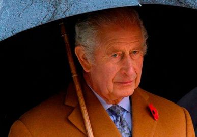 Ex-mordomo de Lady Di diz que Charles abdicará o trono em 10 anos para dar lugar ao príncipe William