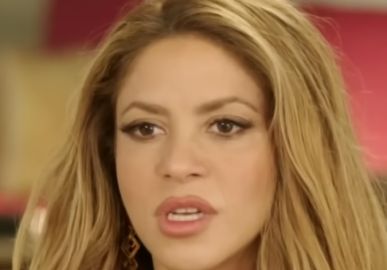 Shakira desmente rumor de que descobriu traição de Piqué por pote de geleia