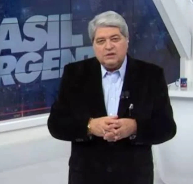Datena desabafa sobre procedimentos: <I>- São duas cirurgias meio que complexas</I>