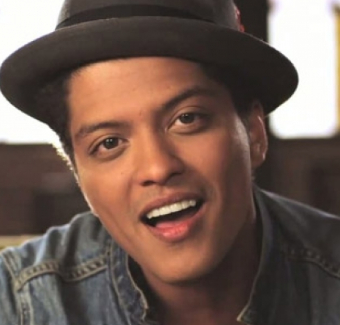 Bruno Mars tem outro <I>show</i> cancelado devido ao ataque terrorista a Israel