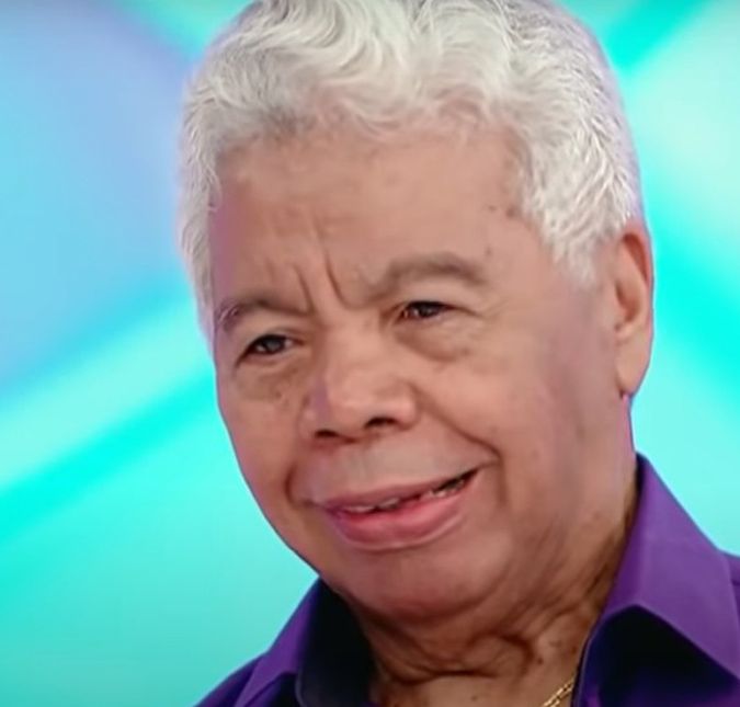 Esposa de Roque atualiza estado de saúde do assistente de palco de Silvio Santos e revela previsão de alta O artista deixou a UTI e em breve deve ir para casa, segundo Janilda Nogueira
