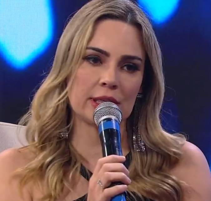 Rachel Sheherazade detona Jenny Miranda e outros peões no programa  <I>Hora do Faro</I>: <I>-Empoderada pela maldade</I>