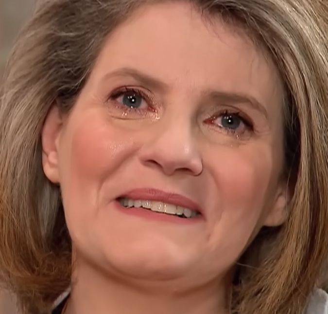 Malga Di Paula, viúva de Chico Anysio, nega ter mexido na herança do humorista: - Desafio a provarem que eu peguei um centavo A escritora concedeu uma entrevista ao Domingo Espetacular e relembrou com carinho do ex marido