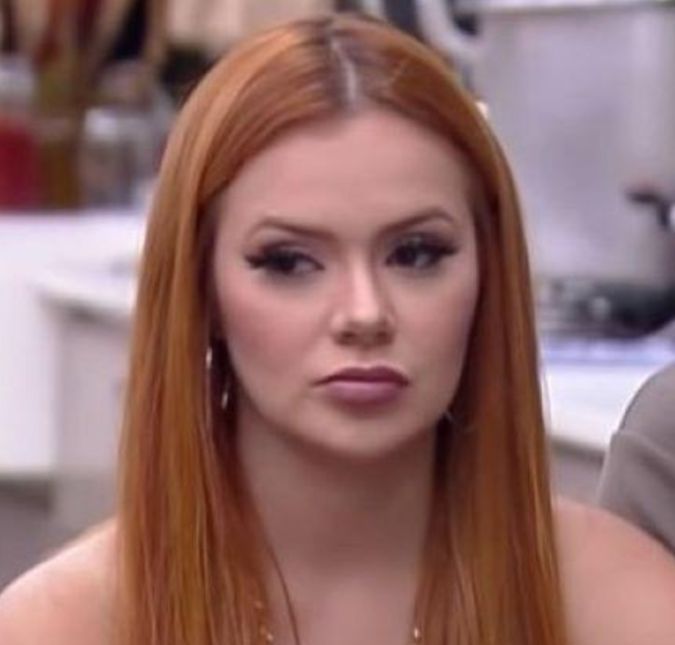 Após críticas, ex-Power Couple dá detalhes de golpe para show do RBD no Brasil: - O site é confiável Mirela Janis perdeu cerca de sete mil reais com a compra não oficial