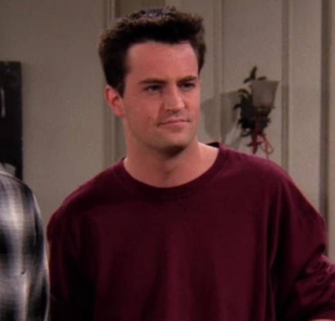 Morre Mathew Perry, eterno Chandler do seriado Friends, diz TMZ O ator interpretava Chandler Bing no seriado norte americano
