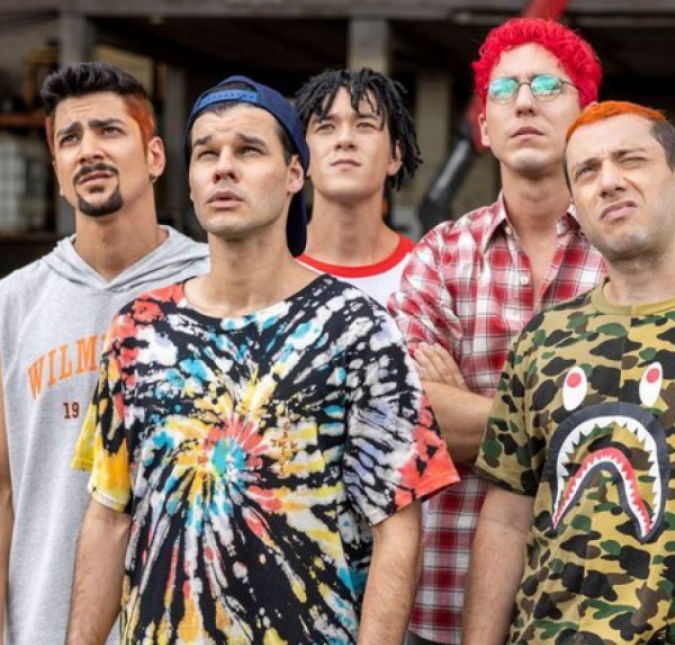 Filme sobre Mamonas Assassinas ganha primeiro trailer nostálgico A produção estreia no dia 28 de dezembro nos cinemas