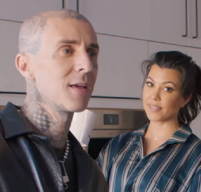 Travis Barker revela nome e data do parto prevista de seu bebê com Kourtney Kardashian
