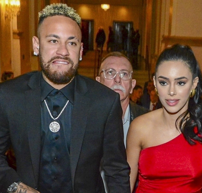 Bruna Biancardi anuncia fim de relacionamento com Neymar Jr.