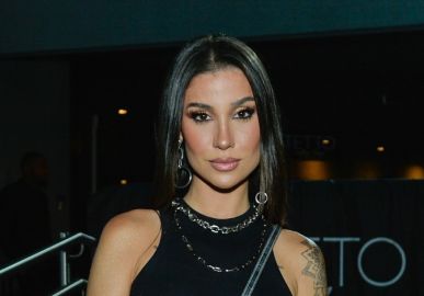 Em meio às lágrimas, Bianca Andrade desabafa sobre os medos da profissão: <I>Tem dia que dói muito</i>